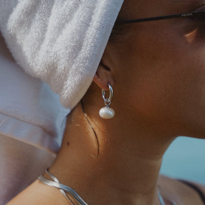 Petalstone Earrings