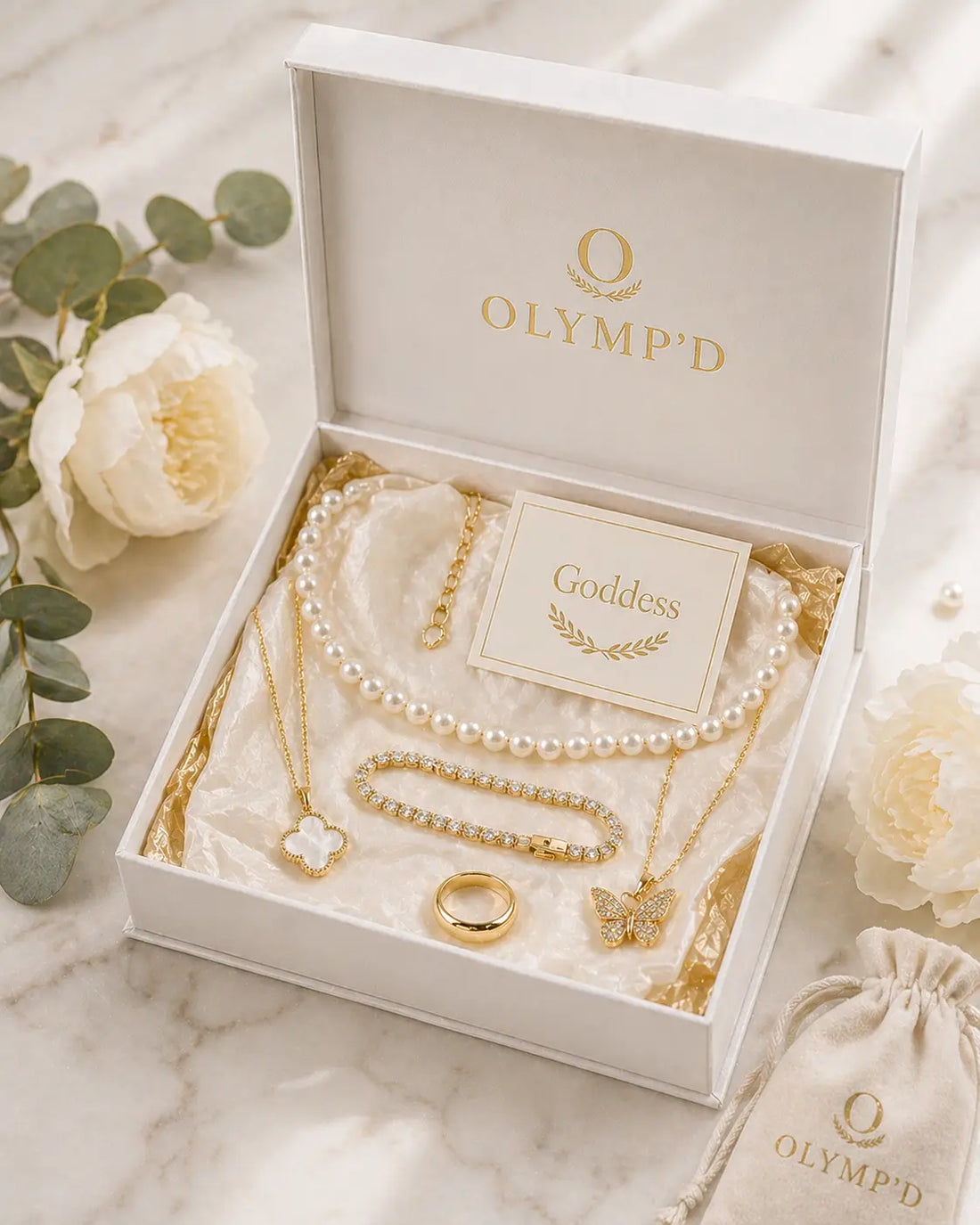 A curated capsule of waterproof gold jewelry pieces
