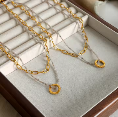 Cove Necklace